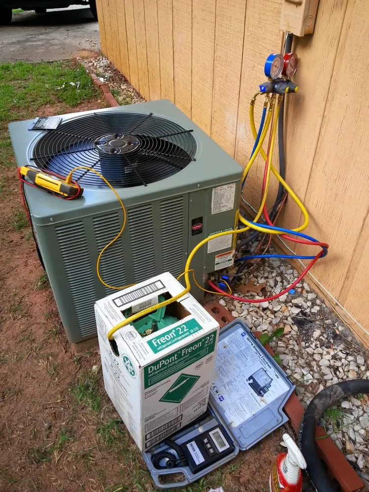 Slide of Indoor Experts Heating & Air Conditioning