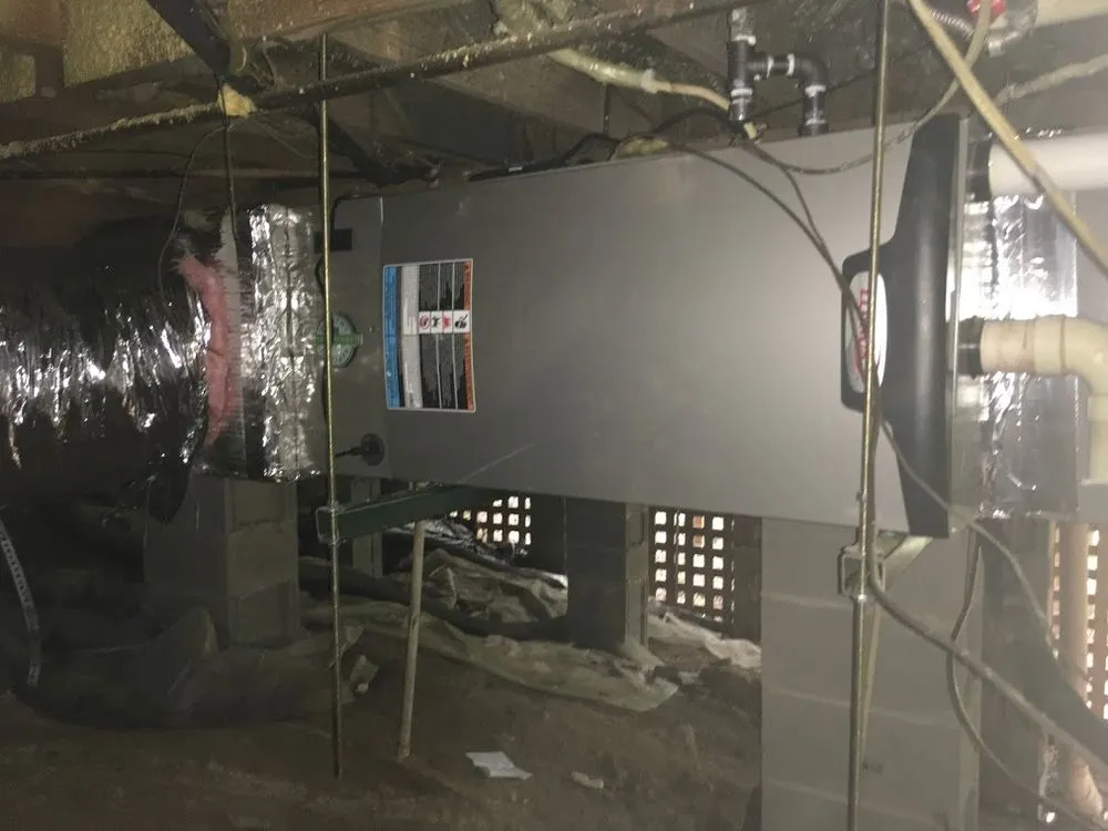 Slide of Indoor Experts Heating & Air Conditioning