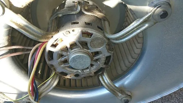 Innovative Air Flow Logo