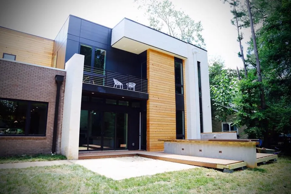 Slide of Innovative Mechanical