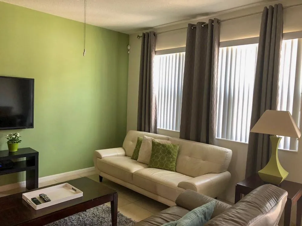 Slide of Innovative Painting