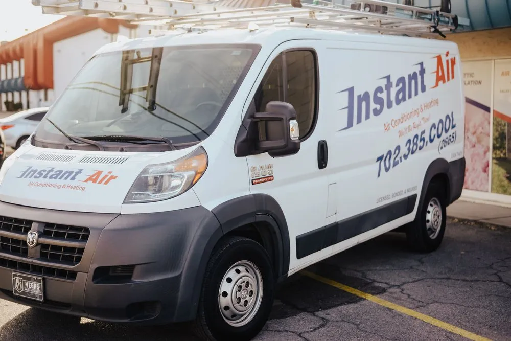 Slide of Instant Air