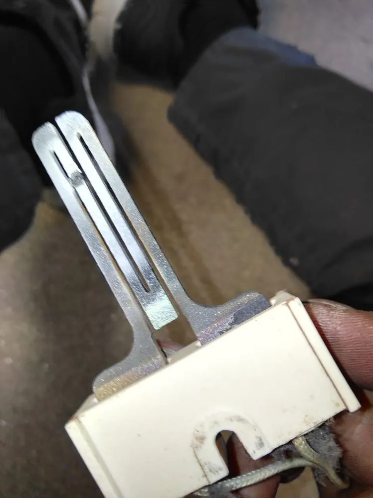 Slide of Intech Appliance Repair