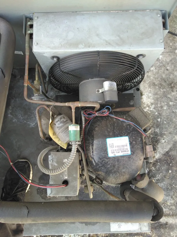 Slide of Intech Appliance Repair