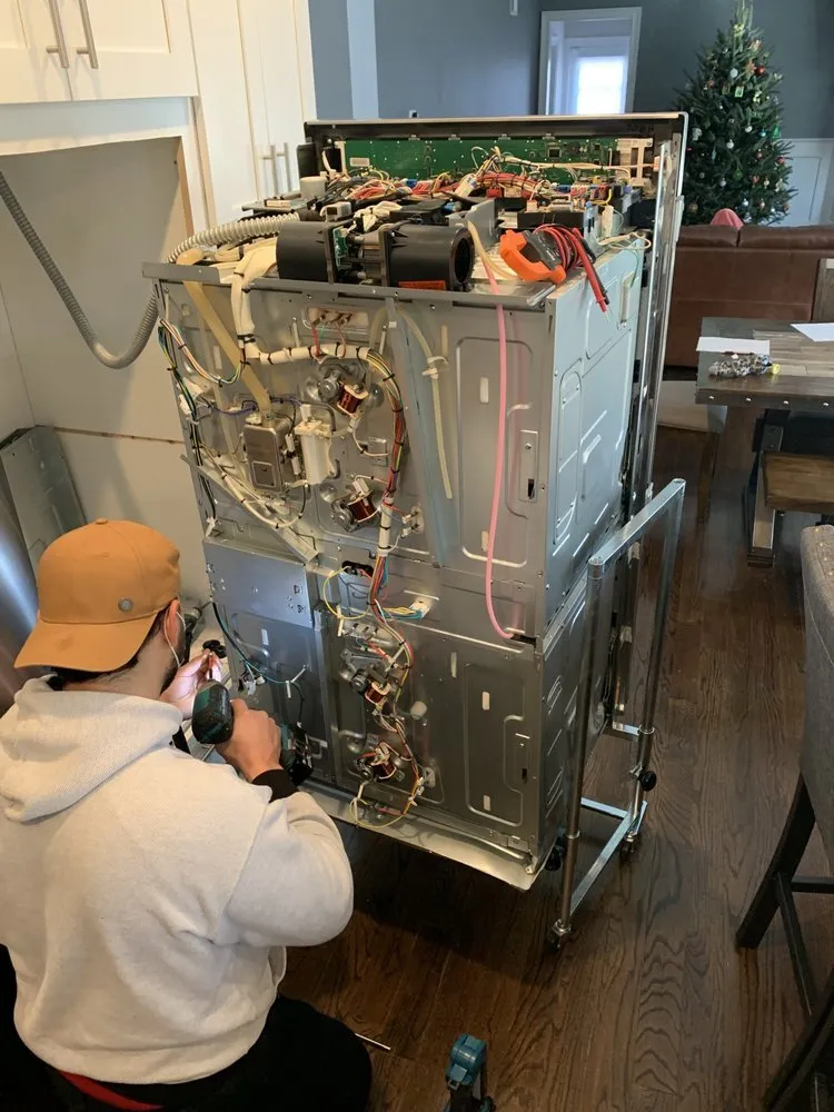 Slide of Intech Appliance Repair