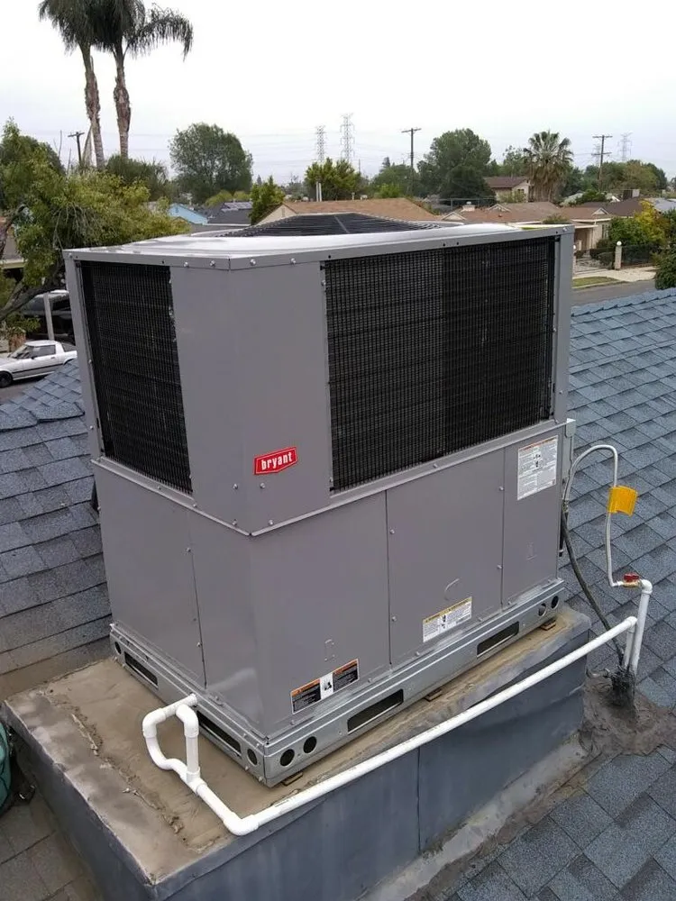 Slide of Inzunza Builders