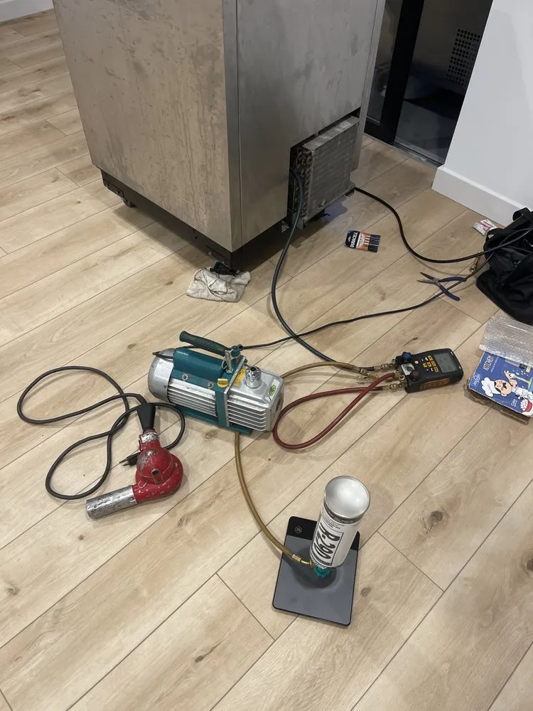 Slide of IOGAI Refrigeration