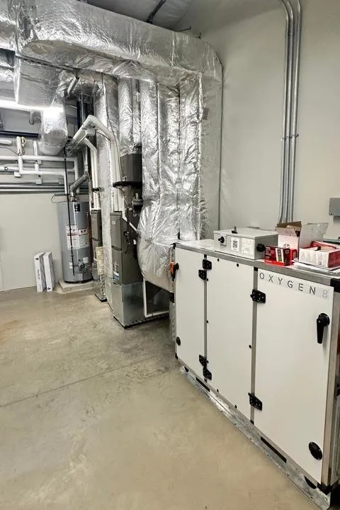 Slide of Iowa's All Season Heating & Cooling