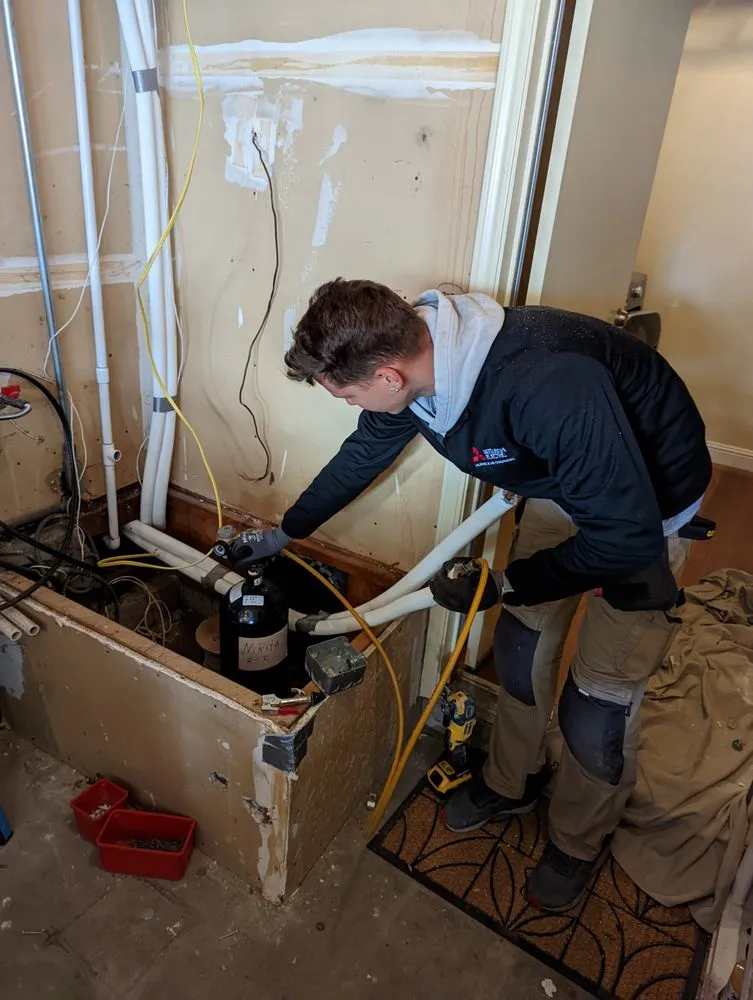 Slide of Iris Mechanical