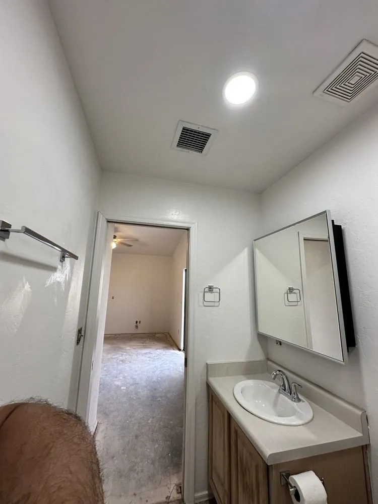 Slide of Ironwood contracting