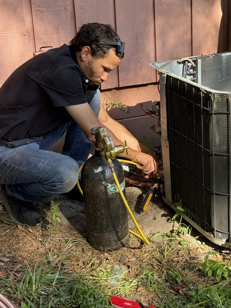 Slide of Isaiah Luke Appliance Repair