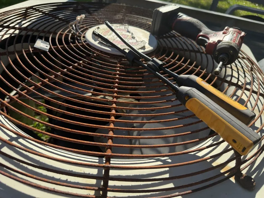 Slide of Isaiah Luke Appliance Repair