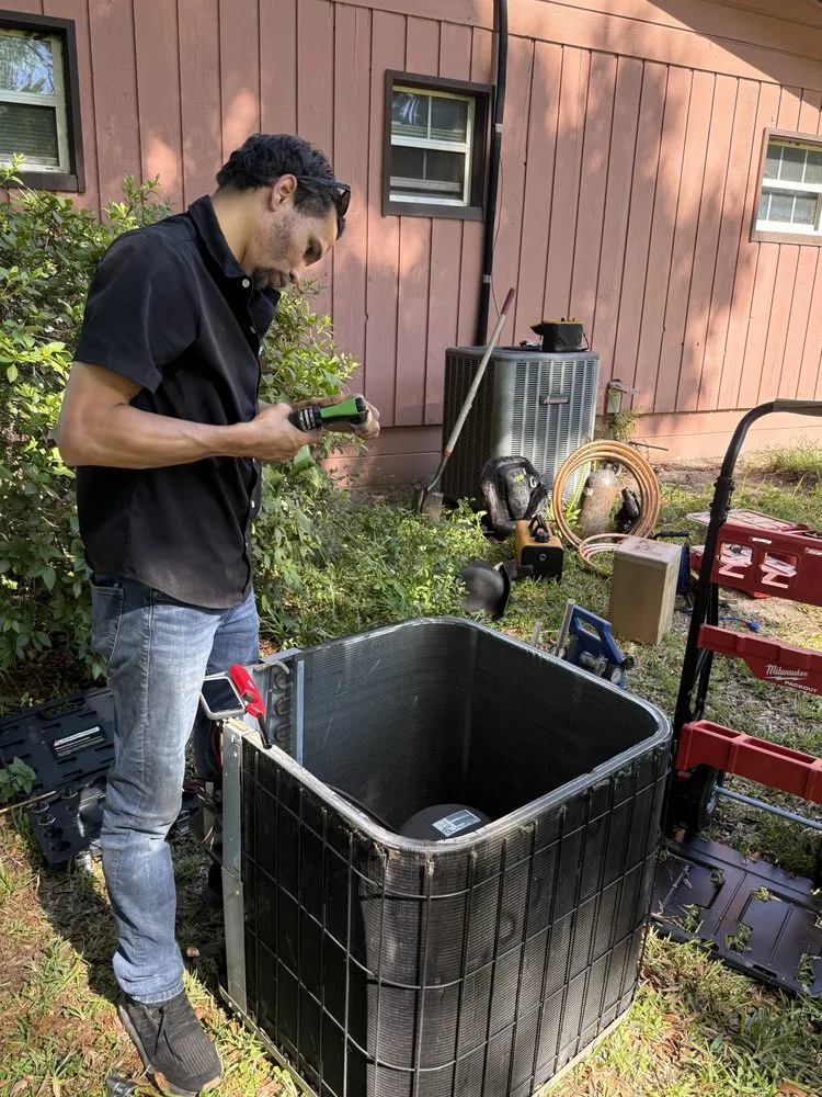 Slide of Isaiah Luke Appliance Repair