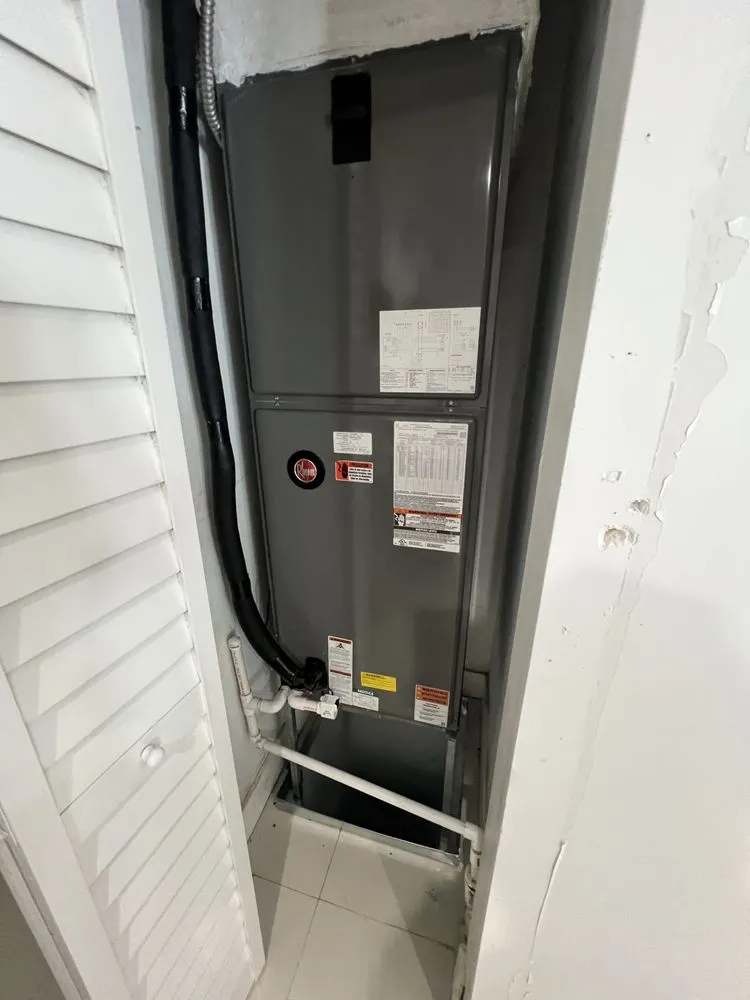 Slide of Island Breeze Air Conditioning