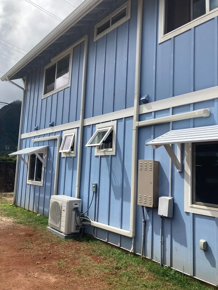 Slide of Island Comfort