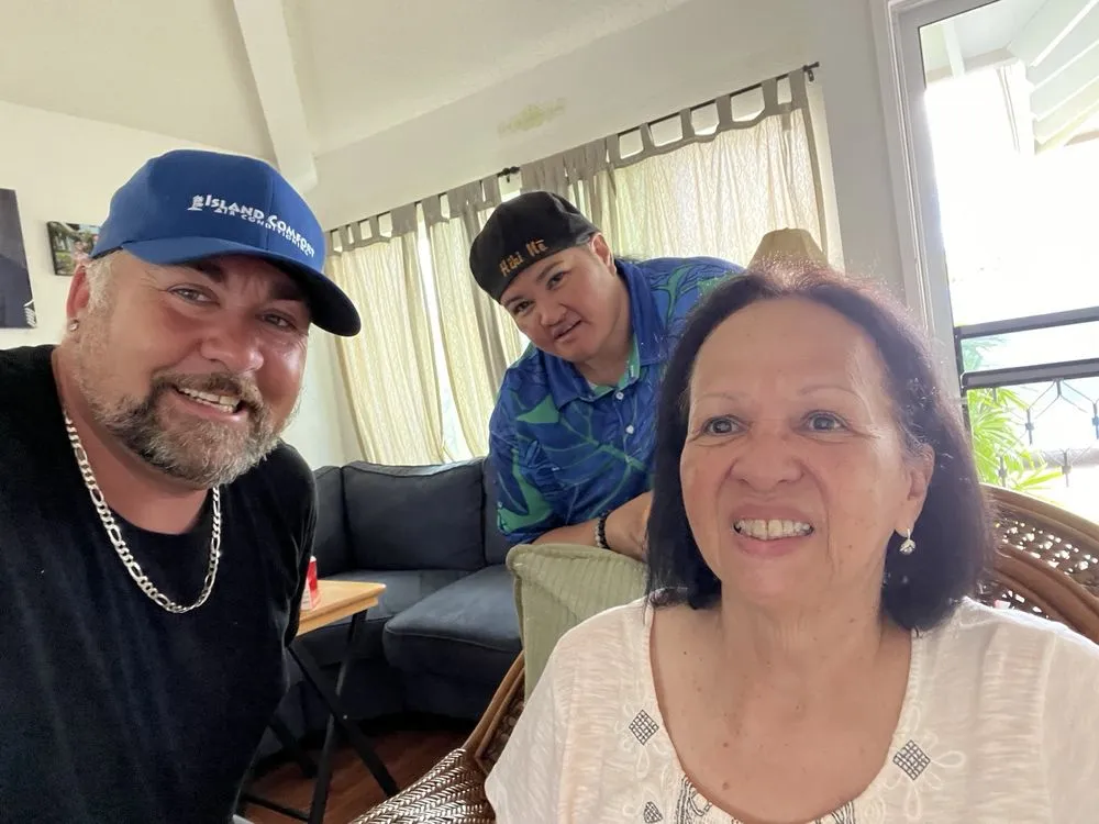 Slide of Island Comfort