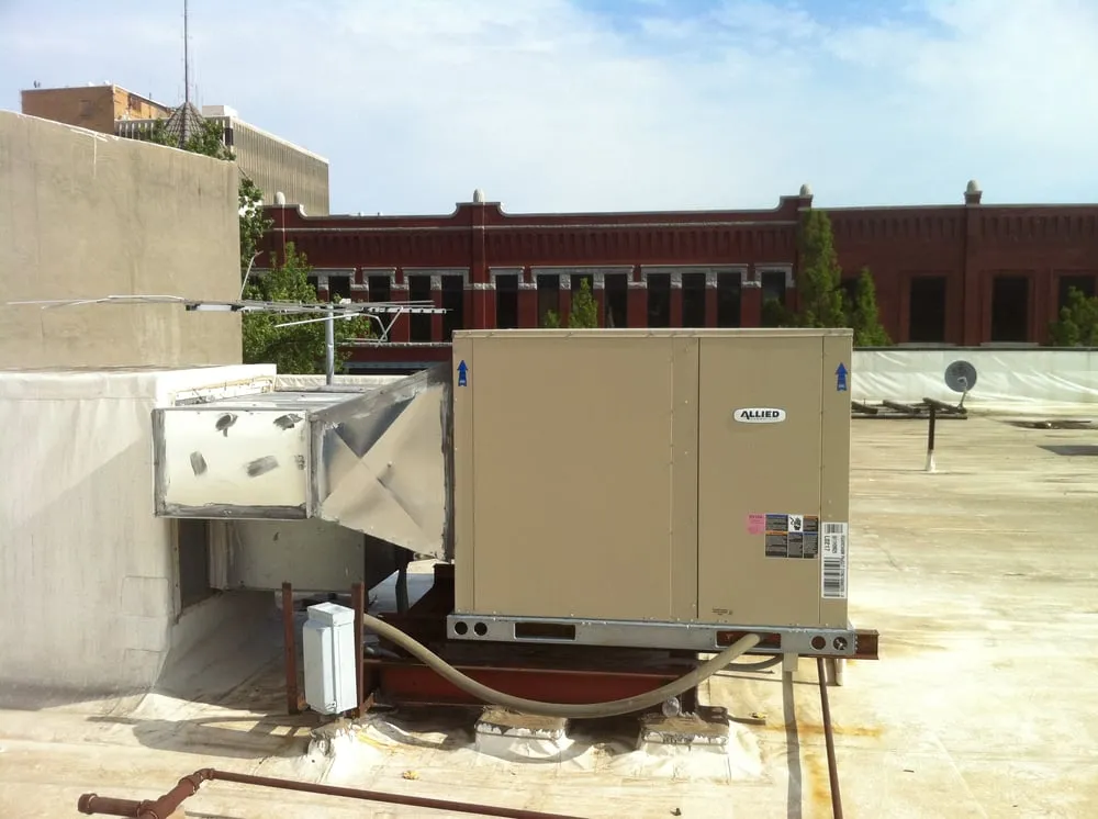 Slide of Issa Heating & Cooling & Plumbing