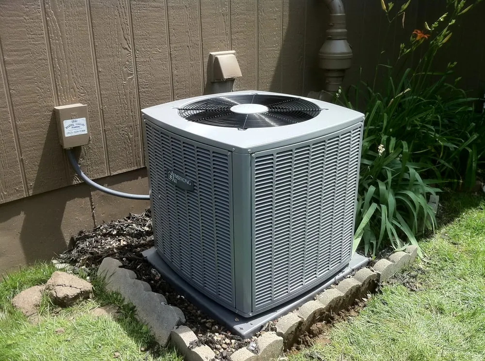 Slide of Issa Heating & Cooling & Plumbing