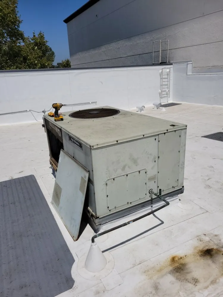 Slide of It's No Sweat Heat & Air