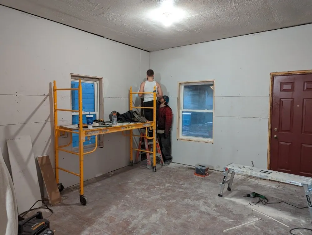 Slide of IV Seasons Mechanical