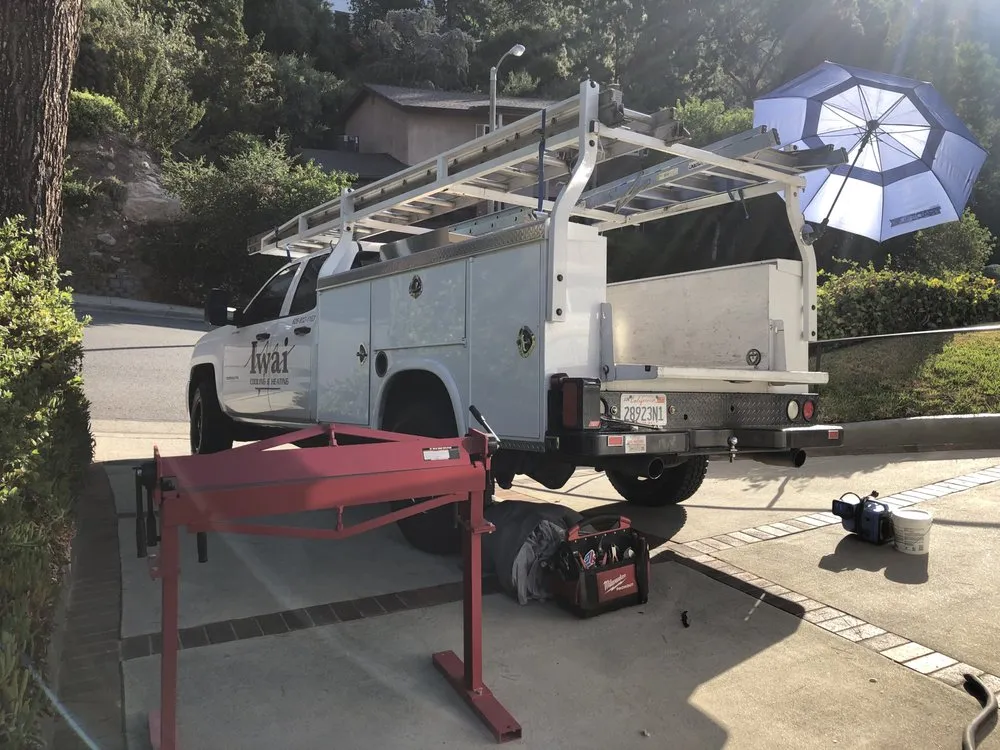 Slide of Iwai Cooling & Heating