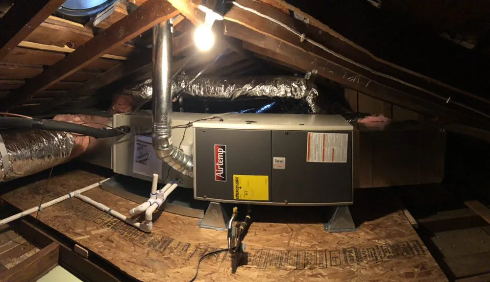 Slide of Iwai Cooling & Heating