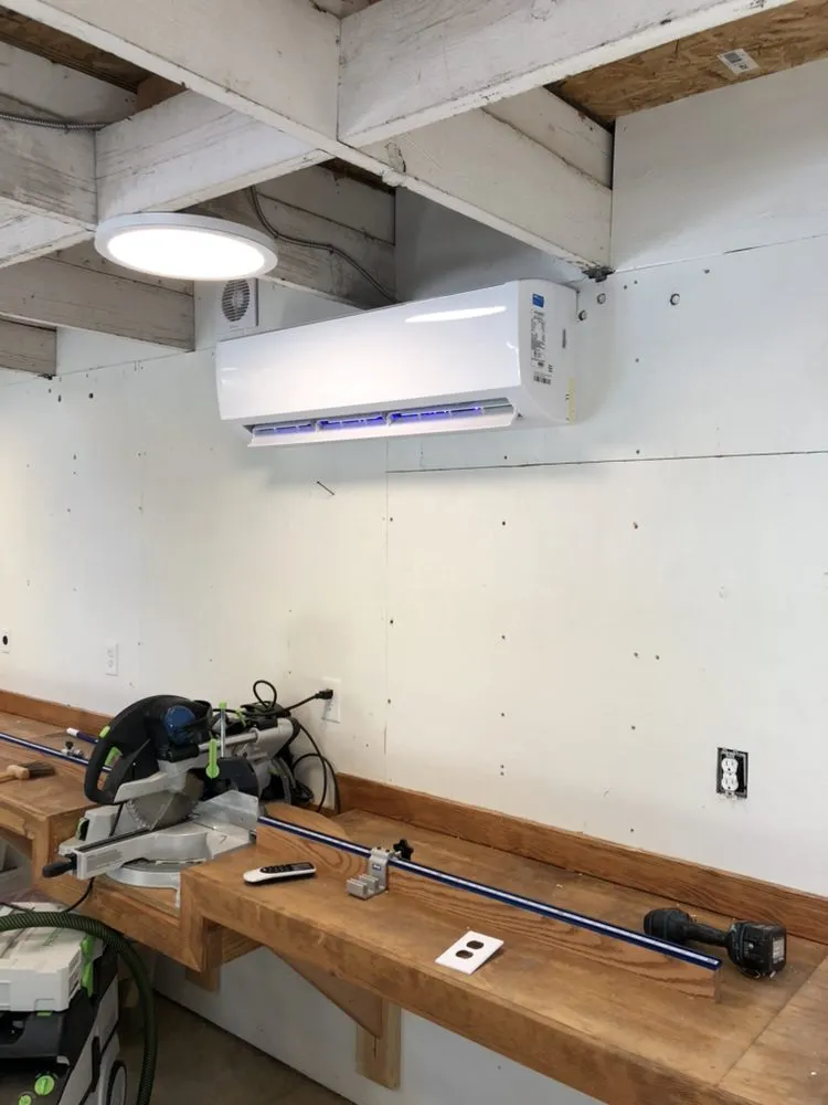 Slide of Iwai Cooling & Heating