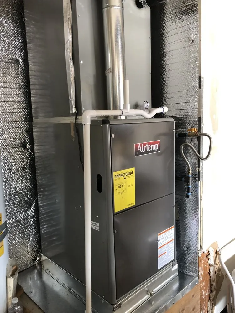 Slide of Iwai Cooling & Heating