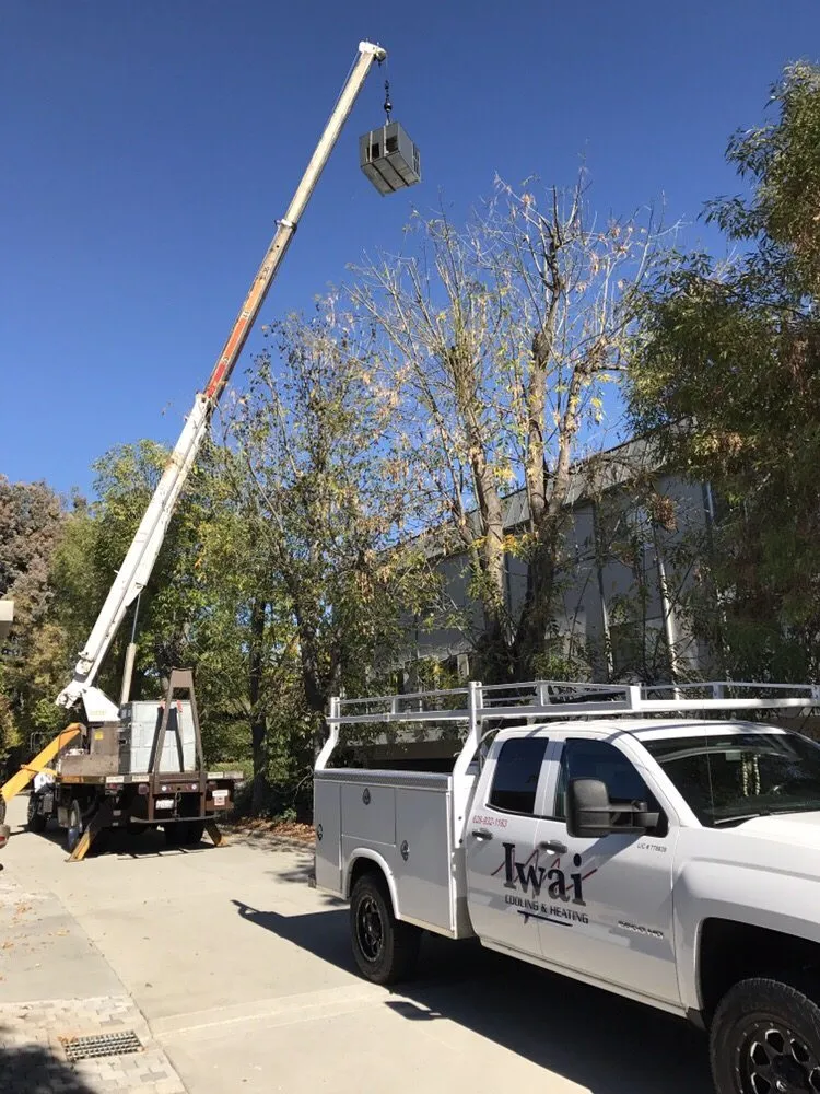 Slide of Iwai Cooling & Heating