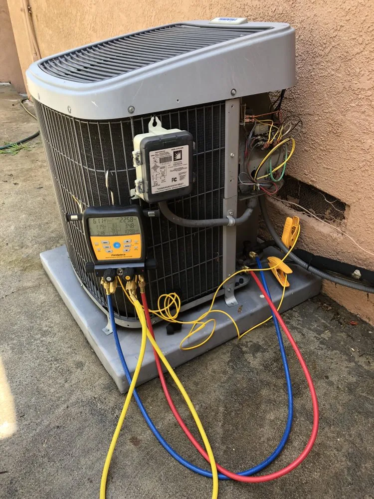 Slide of Iwai Cooling & Heating