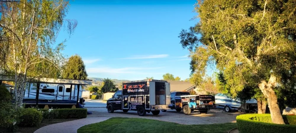 Slide of Izzy Heating & Air Conditioning