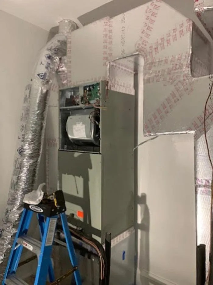 Slide of J & D Heating & Air Conditioning