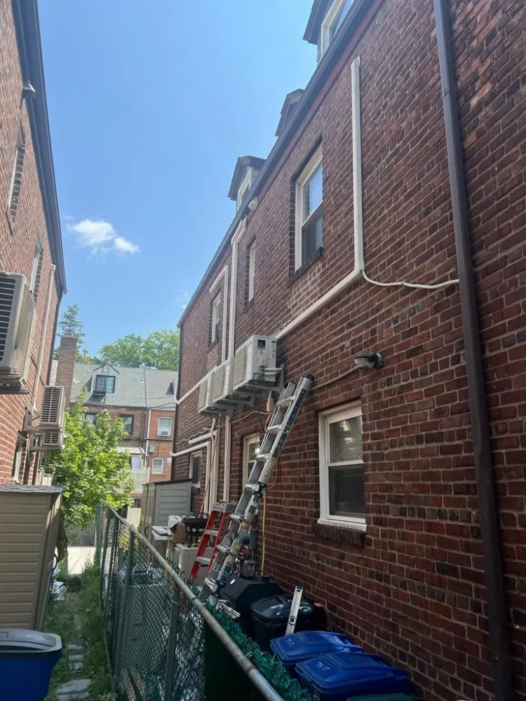 Slide of J & E Air Conditioner