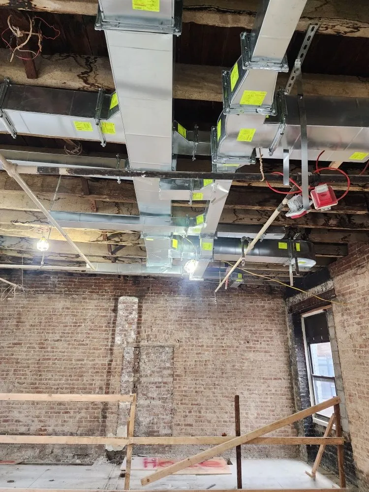 Slide of J & E Air Conditioner