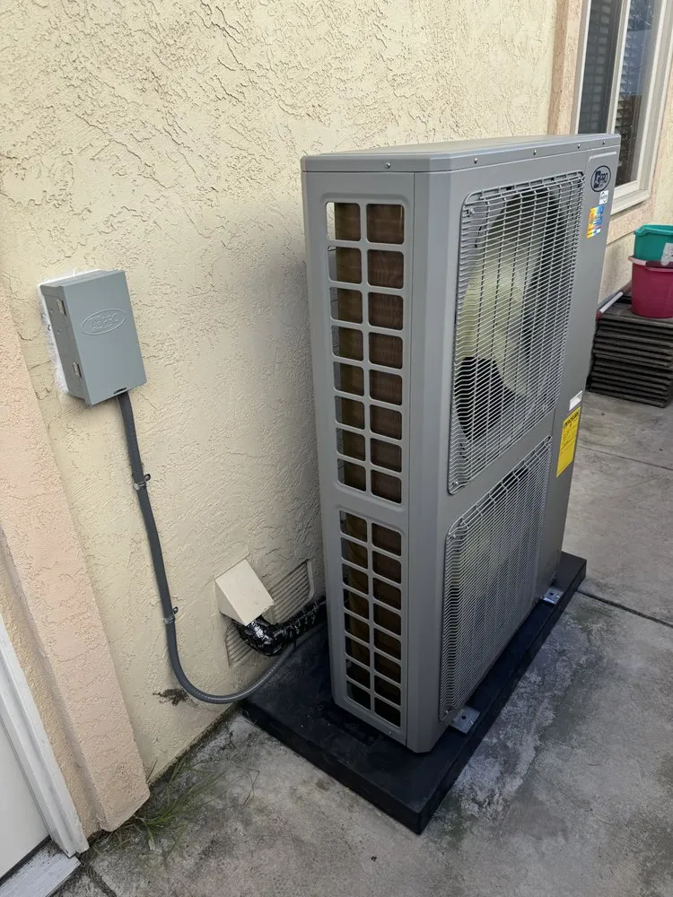 Slide of J & I Heating & Air Conditioning