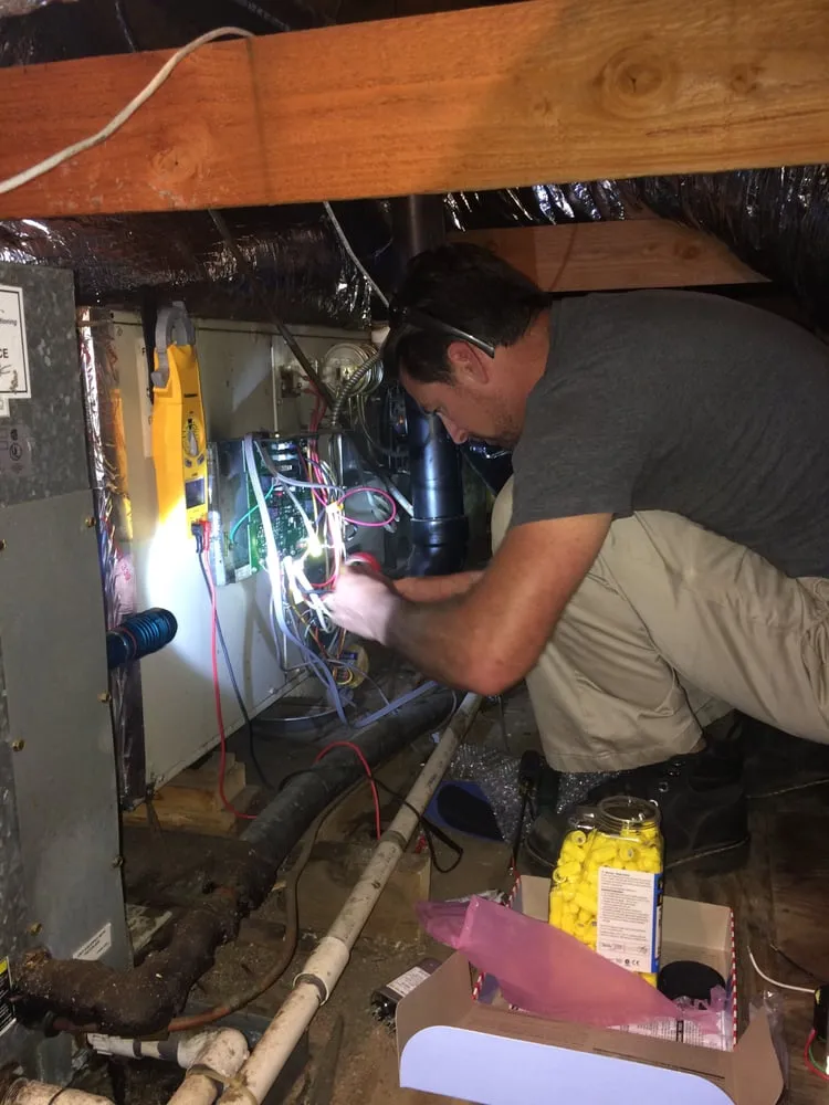 Slide of J & L Air Conditioning