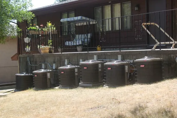 Slide of J & R Mechanical