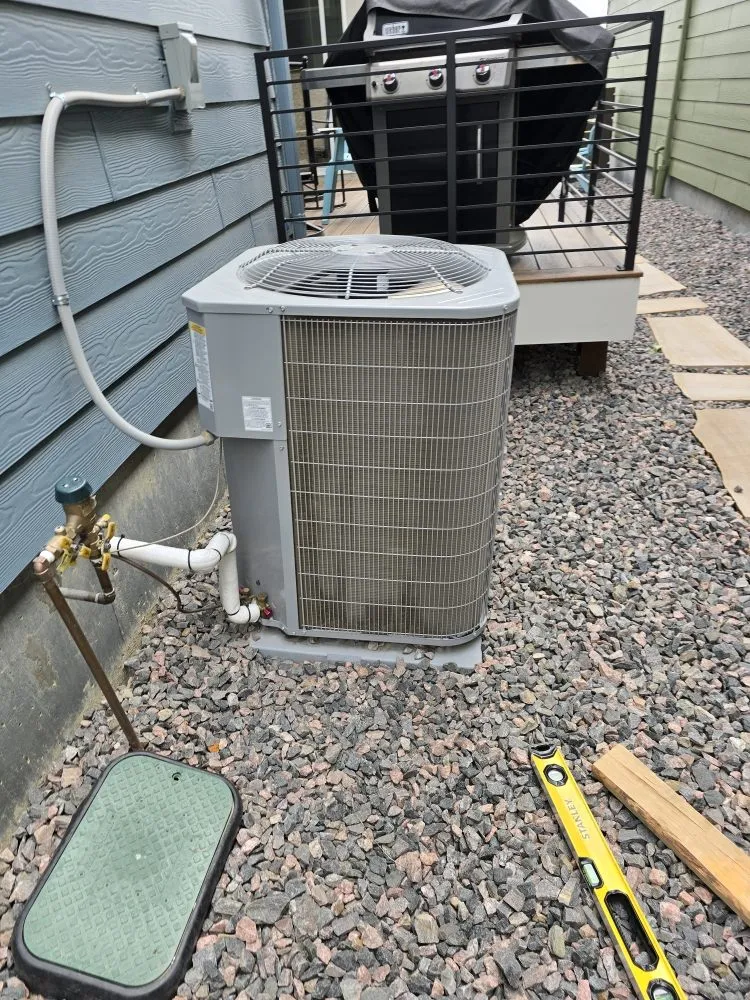 Slide of J and E Hvac