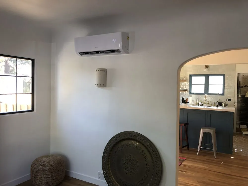 Slide of J M Laszlo Heating & Cooling