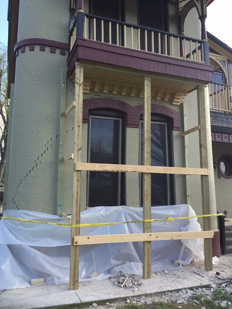 Slide of J R Air Conditioning