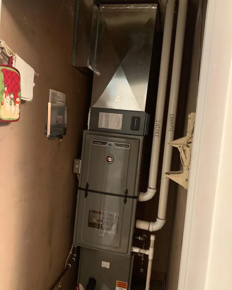 Slide of Jackson Air