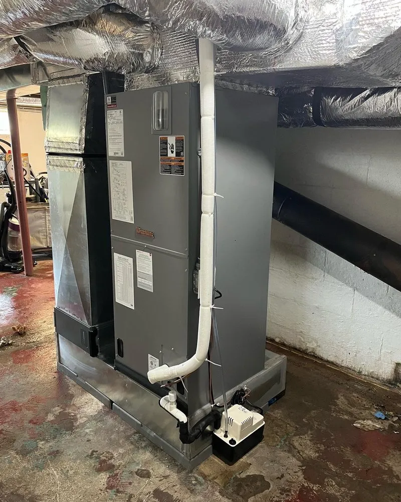 Slide of Jackson Air