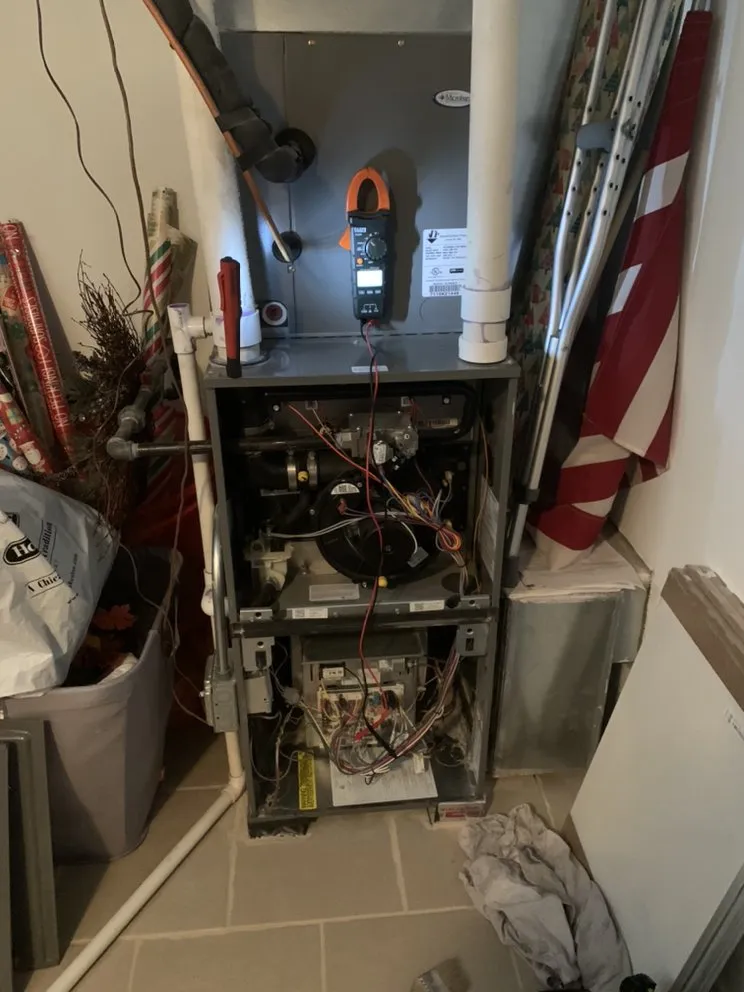 Slide of Jacobo's Mechanical Service