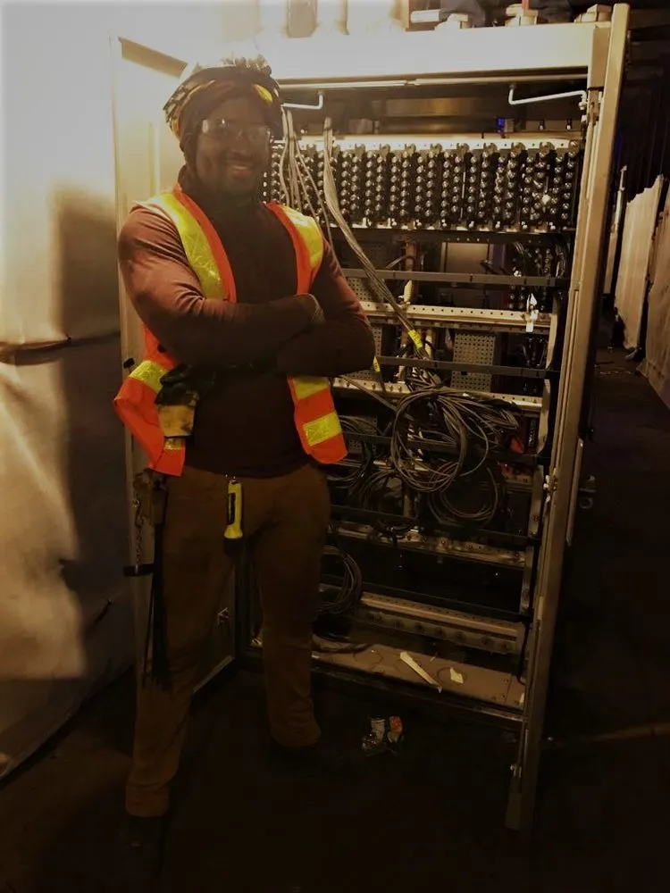 Slide of Jamprobe Electric