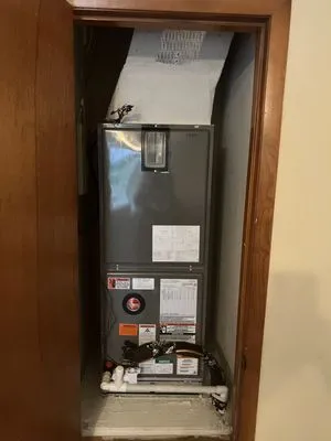 Jamrock Cooling and Heating Logo