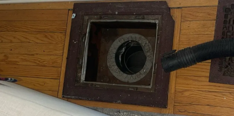 Slide of Javier's Duct Specialists