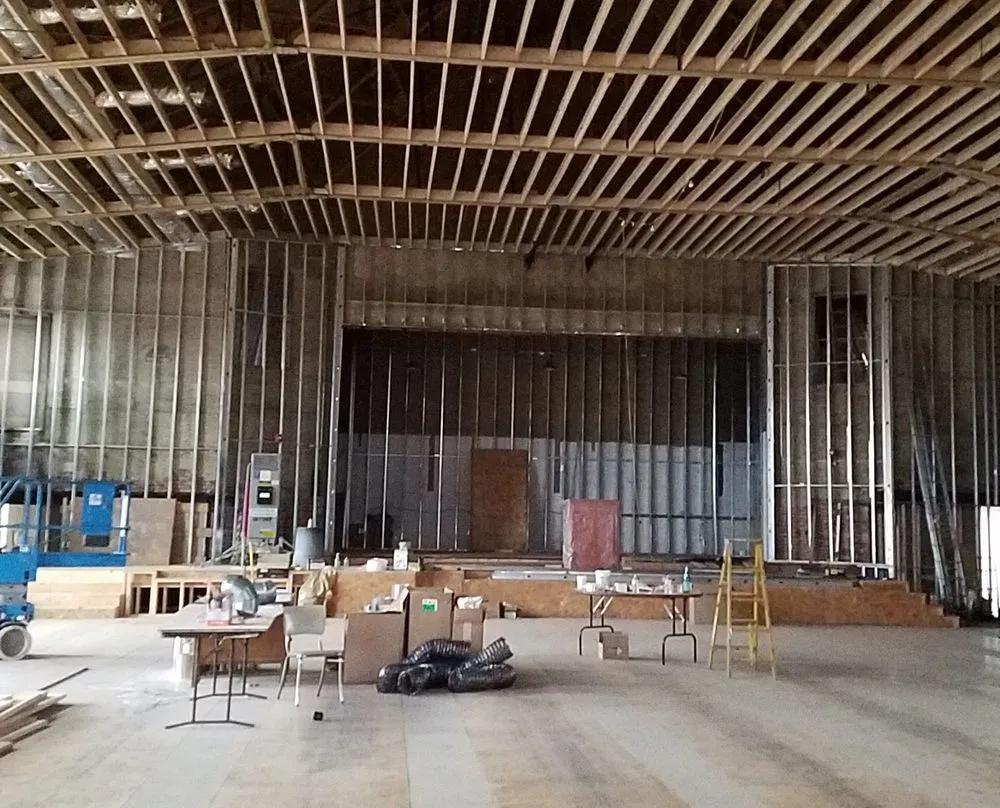 Slide of Jaxelectric