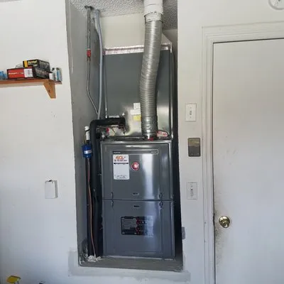 Jays Air & Heat Logo