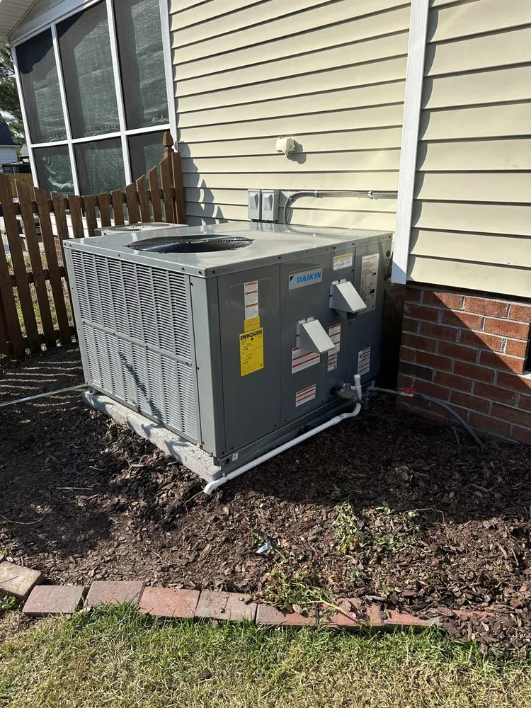 Slide of Jayy’s HVAC Maintenance