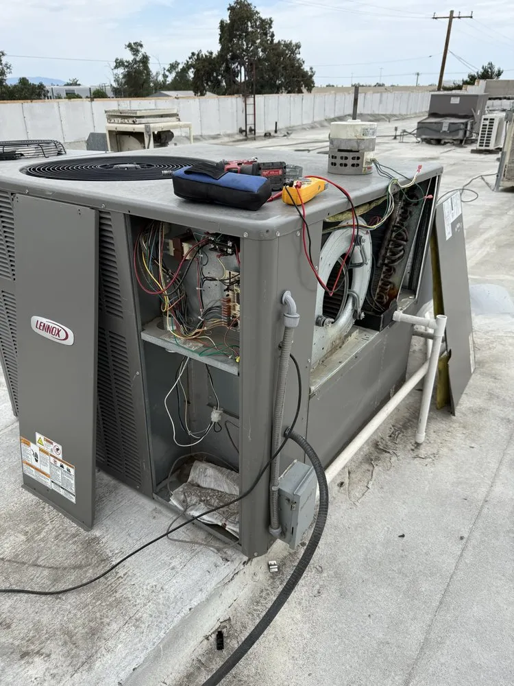 Slide of JB Air Conditioning